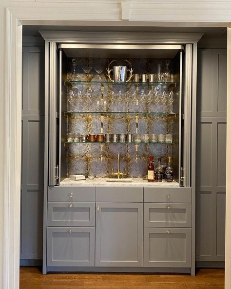 7 Home Wet Bars That Will Make You Never Want to Leave Built In Bar Cabinet, Wet Bar Cabinets, Bar Nook, Home Wet Bar, Closet Bar, Home Bar Rooms, Hidden Bar, Mirror Backsplash, Built In Bar