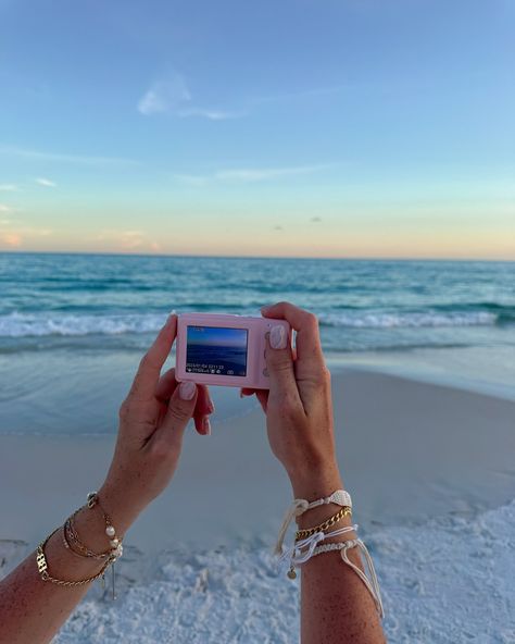 the tiny pink camera is my best amazon find of all time Tiny Camera, Pink Camera, Photo Camera, Aesthetic Life, Aesthetic Things, Hang Loose, August 10, Best Amazon, Amazon Finds