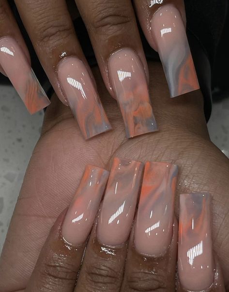 Summer Nails On Brown Skin, Ombré Nail Ideas, Summer Nails Black Women, Affordable Skin Care Routine, Homemade Skincare, Affordable Skincare, Drip Nails, Glow Nails, Classy Acrylic Nails