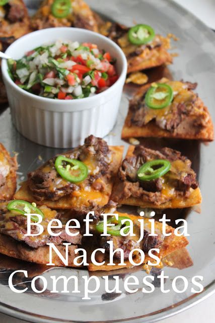 Food Lust People Love: Crunchy fried tortilla triangles topped with refried beans, fajita beef, cheese and jalapeños, these beef fajita nachos compuestos can also be made with store-bought chips. This recipe can also be a main course, as it was for me years ago. You can totally add some shredded lettuce to make you feel better about making this a full meal. Beef Fajita Nachos Recipe, Beef Fajita Nachos, Fajita Nachos Recipe, Tortilla Triangles, Fajita Nachos, Steak Nachos, Nachos Recipe Beef, Spicy Steak, Beef Fajitas