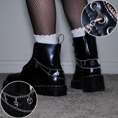 chains | alternative | goth | grunge | dr martens | docs | combat boots | boot chains | boot charms | charms for shoes | stars | star charms | zodiac signs | zodiac accessories | zodiac charms | aries | scorpio | charms | diy | shoe charm inspo | inspiration | boots | goth boots | sinclair boots | alternative fashion | alternative accessories | goth fashion | emo fashion | emo accessories | goth accessories | fishnets | dr martens outfits | white socks outfit | fishnet outfit | chain outfit | Shoe Charms Doc Martens, Dr Martens Charms, Doc Marten Charms, White Combat Boots Outfit, Doc Martens Platform, Dr Martin Boots, Zodiac Boots, Chain Outfit, White Combat Boots