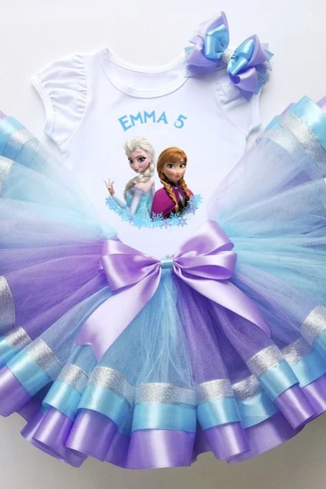 Every girl's the greatest wish is to look amazing! An adorable personalized outfit with a favorite character is always a good idea! Whenever it is a thematic party, birthday or even pleasure trip with family- be sure you sweetheart will always look awesome! Frozen Birthday Outfit Ideas, Frozen Birthday Outfit, Elsa Outfit, Frozen Tutu, Frozen 3, Frozen Outfits, Princess Shirt, Princess Tutu, Blue Tulle