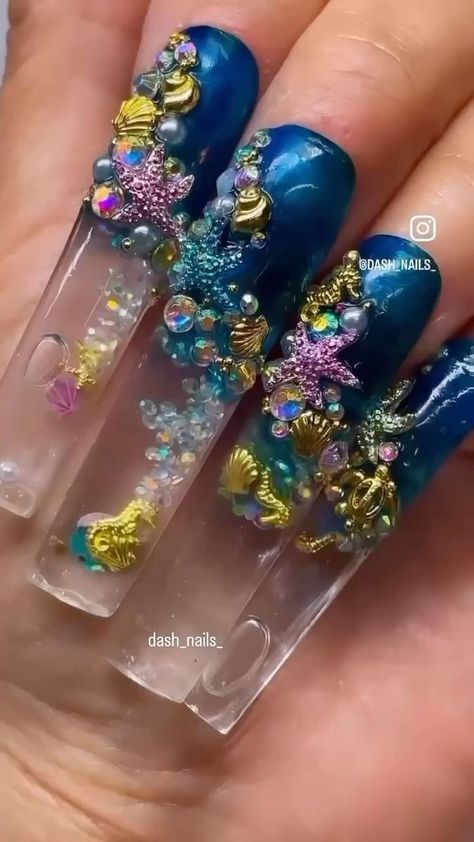 Aquarium Nails, Nail Designs Bling, Crazy Nail Designs, Fancy Nails Designs, Nails Design With Rhinestones, Cute Acrylic Nail Designs, Dope Nail Designs, Nail Art Designs Diy, Nail Art Designs Videos