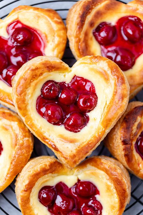 Food With Puff Pastry, Fruit And Puff Pastry, Cherry Cheesecake Danish, Puff Pastry Danish Shapes, Raspberry Cheese Danish, Cherry Pie Tarts, Cherry Cheese Danish Puff Pastry, Puff Pastry Cream Cheese Fruit Tarts, Things To Bake For Boyfriend