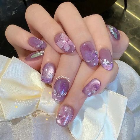 Nail Art Korean Style Cute, Nail Inspo Purple, Nail Art Purple, Nail Korean, Molecule Tattoo, Engagement Nails, Bridesmaids Nails, Kutek Disney, Graduation Nails