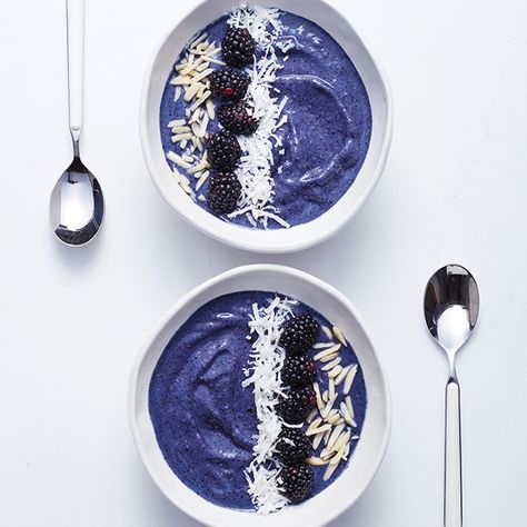 Butterfly Pea Smoothie, Butterfly Pea Recipe, Pea Smoothie, Flower Recipes, Butterfly Pea Tea, Posts Ideas, Blue Tea, Pea Recipes, Butterfly Pea Flower