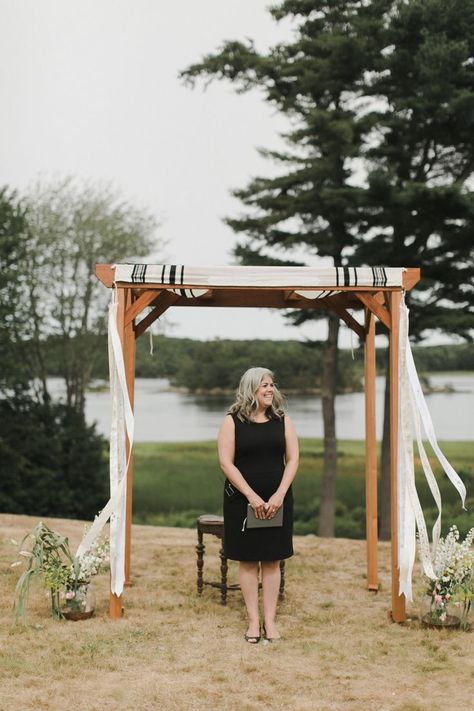 Common wedding officiant myths debunked // A Sweet Start -- #officiant #weddingofficiant #weddingmyths Wedding Officiant Attire, Officiant Attire, Wedding Officiant Business, Ceremony Script, Marriage Officiant, Ordained Minister, Wedding Ceremony Script, Bee Wedding, Notary Public