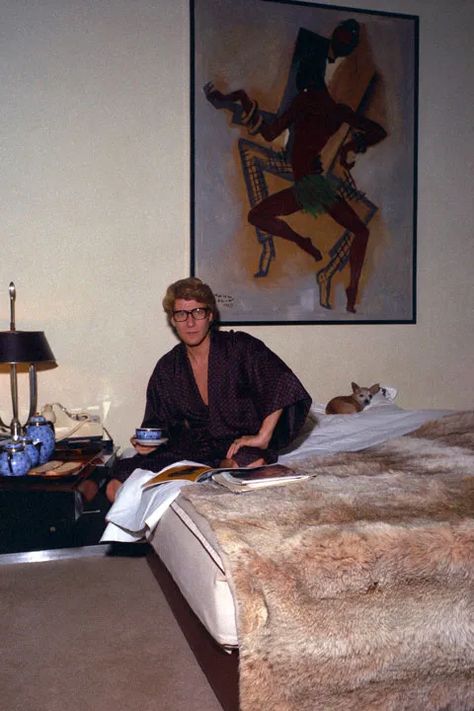 Angelo Lelli, Apartment Paris, Ysl Paris, Paris Interiors, Yves Saint Laurent Paris, 70s Interior, Trendy Apartment, Apartment Aesthetic, Parisian Apartment