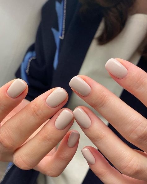 Oat Milk Nails, Gentle Nails, Soft Grunge Nails, Milk Nails, Elite Nails, Engagement Nails, Nude Nail, Nude Nail Designs, Grunge Nails