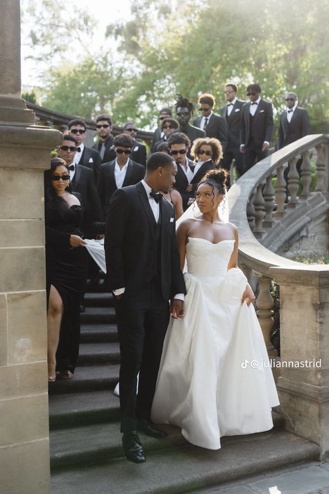 Black People Weddings, Wedding Picture Poses, Dream Wedding Ideas Dresses, Future Wedding Plans, Wedding Party Photos, Wait For It, Black Tie Wedding, Wedding Goals, Wedding Mood