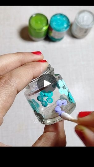 Glass Bottle Painting Ideas Acrylic, Mini Bottle Painting, Bottle Painting Ideas Acrylics, Bottle Painting Ideas, Reuse Bottles, Glass Bottle Painting, Painting Ideas Acrylic, Grandma Camp, Bottle Flowers