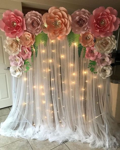 Paper Flower Decor, Wedding Design Decoration, Paper Flower Backdrop, Paper Flowers Craft, Paper Flower Wall, Kraf Diy, Giant Paper Flowers, Paper Flower Tutorial, Desi Wedding