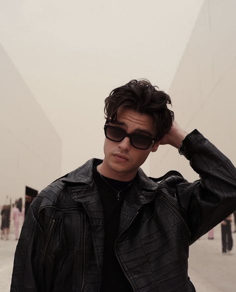 Felix Mallard, Ginny And Georgia, Ideal Boyfriend, Hot Actors, Cute Celebrity Guys, Cute Actors, Mallard, Cute Celebrities, Serie Tv