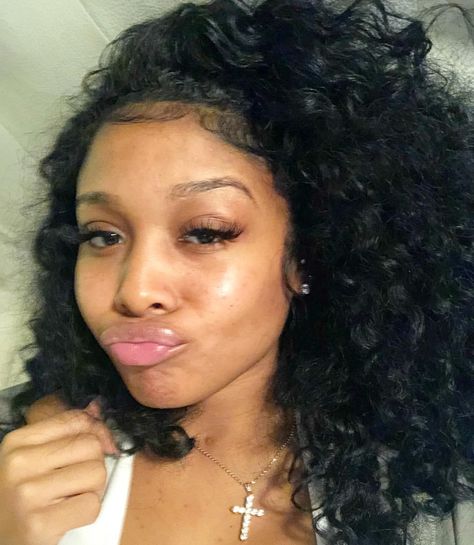 JAYDA WAYDA on Instagram: “Good night 😘” Jayda Cheaves, Jayda Wayda, Baddie Hairstyles, Long Curly Hair, Long Curly, Pretty Selfies, Black Girls Hairstyles, Curly Hair Styles Naturally, Beauty Inspiration