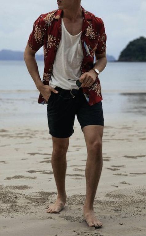 The Unhoneymooners, Hawaiian Outfit Men, Goa Outfits, Hawaiian Shirt Outfit, Vacation Outfits Men, Beach Outfit Men, Mens Summer Fashion Beach, Party Outfit Men, Festival Outfits Men