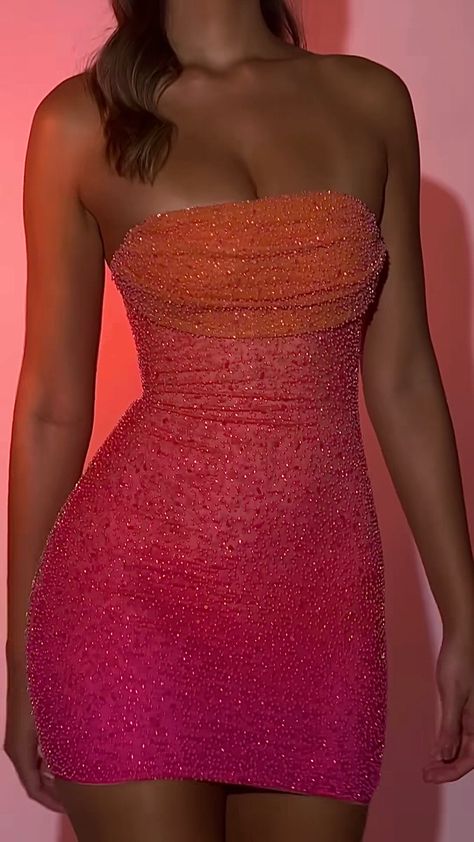 Sweet 16 Outfits, 21st Birthday Outfits, Homecoming Formal Dresses, Tight Dress Outfit, Cute Homecoming Dresses, All Pink, Cute Prom Dresses, Prom Dress Inspiration, Grad Dresses