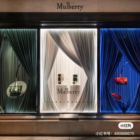 Luxury Window Display, Richard Malone, Hermes Window, Fashion Window Display, Event Booth Design, Curtain Store, Visual Merchandising Displays, Window Display Design, Retail Windows