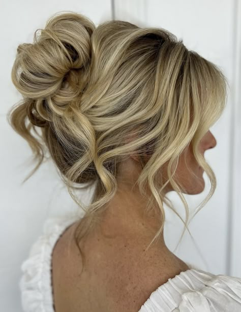 She Is The Moment, Ottawa, Good Old, Love A, Carousel, Bridal Hair, Old Fashioned, Wedding Day, Hair