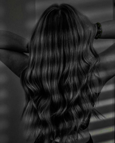 Black And White Aesthetic Hair, Black And White Aesthetic Hair Salon, Black And White Hair Aesthetic, Hair Astethic, Cosmetology Aesthetic, White Hair Salon, Black And White Salon, Lily Aesthetic, Salon Pictures