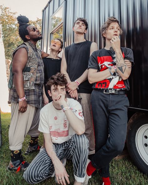 Hippo Campus Aesthetic, Campus Aesthetic, Hippo Campus, Band Photoshoot, Adam Young, Campus Outfit, Fav Song, Crush Pics, Owl City