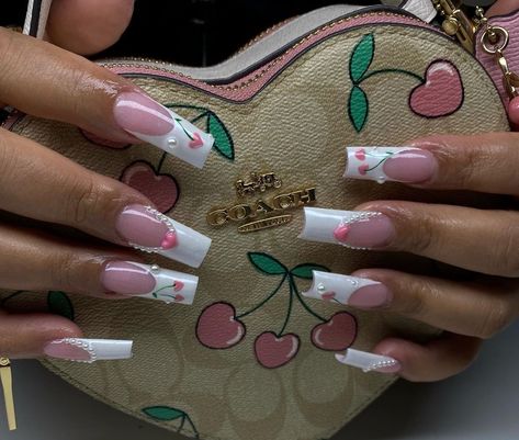 Hippie Nails, Cherry Nails, Colored Acrylic Nails, Plus Size Outfit, Pink Acrylic Nails, Fire Nails, Types Of Nails, Best Acrylic Nails, Long Acrylic Nails