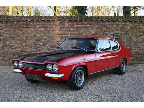 1972 Ford Capri - RS2600 Stunning restored RS! Capri Set, European Market, Ford Capri, Performance Engines, Sell Car, Dream Garage, Car Auctions, Event Marketing, Car Manufacturers