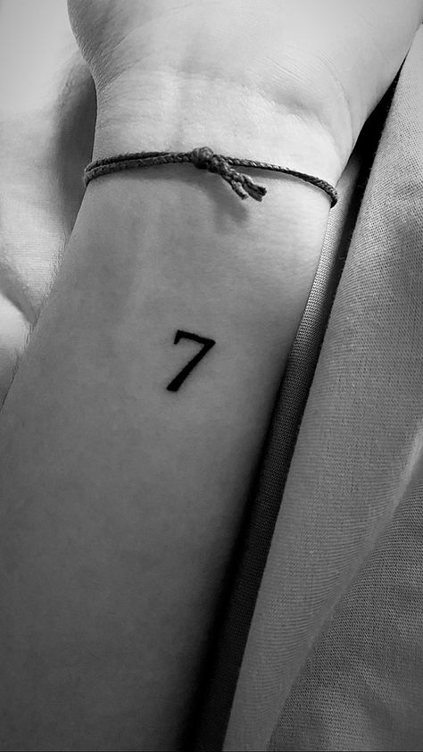 seven Seven Aesthetic Number, No 7 Tattoo, Cr7 Tattoo Ideas, 702 Tattoo, Number 7 Tattoo Design, 7 Number Design, 7 Tattoo Ideas, Cr7 Tattoo, Man Utd Tattoo