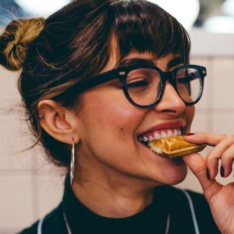 20% of Gen Z Brits Think the Planet Will Be Meatless By 2030 . . . #vegannews #vegan #plantbased #meatless #govegan #healthy #cleaneating #livekindly Breakfast Puns, Tooth Care, Perfect Teeth, Elephant Journal, White Smile, Best Protein, Perfect Breakfast, Gen Z, Meat Free