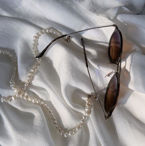 @ohsodelicates • Instagram photos and videos beige aesthetic Glasses Chain Aesthetic, Chain Aesthetic, Pearl Glasses, Glasses Cord, Chains Aesthetic, Beige Aesthetic, Glasses Chain, Photography Portfolio, Freshwater Pearls