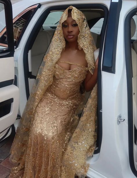 Middle Eastern Prom Dress, Prom Dress With Head Veil, Gold Prom Black Women, Prom Dresses With Veil, Cruise Night Club Outfits, Veil Prom Dress, Prom Dresses With Head Piece, Nigerian Prom Dress Gold, Prom Dress With Headpiece