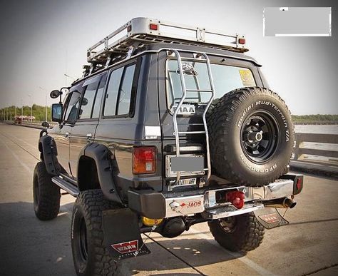 Mitsubishi Pajero 1982 1991 5 Wheel Arch Flares Kit New Mitsubishi Suv, Pajero Off Road, Montero 4x4, Dodge Raider, 2000 Toyota 4runner, Jeep Wj, Mitsubishi Shogun, Overland Truck, Montero Sport