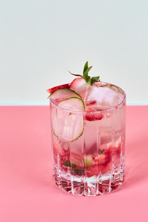 Pop Fizz Clink | Natalie Grace Tatum | aesthetic, preppy, blogger, fashion, inspiration, places, recipes, creator, east coast, travel Cucumber Mocktail, Pimm's Cup, Strawberry Cucumber, Pimms Cup, Aesthetic Drinks, Non Alcoholic Cocktails, Alcoholic Cocktails, Fizzy Drink, Fancy Drinks