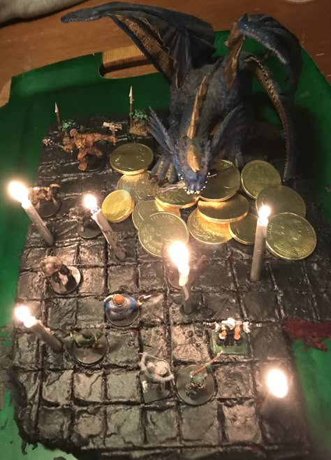 Dnd Themed Snack Ideas, Dnd Themed Party Decor, D&d Party Food, Dungeon And Dragons Birthday Party Ideas, D&d Themed Food, Dnd Snack Ideas, Dnd Themed Snacks, Dnd Themed Party, Dungeons And Dragons Party Ideas