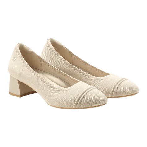 Brand New Julie Block Heel Features A Chic Round Toe, Which Provides Ample Space For Toes, With A Toe Cap Detail. A Great Choice If You Like A Mid-Heel Height, This Stylish Block Heel Provides Sophistication And Stability, Comfort For You To Walk Or Stand For Hours. Extremely Versatile, Can Easily Transition From The Office To A Casual Setting. Pair It With Trousers, And A Blouse, Or A Dress. Round-Toe Block Heel 4.5cm/ 1.77” Heel Natural Artemisia Argy + Pu Foam Insole, With Heel Rebound, Arch, Tan Heels, Mid Heel, Toe Designs, Chunky Heel, Chunky Heels, Shoes Women Heels, Block Heels, New Color, The Office