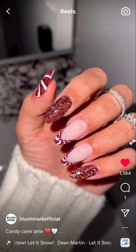 Candy Cane Almond Nails, Toe Nail Art For Summer, Long Oval Nails, Nail Art For Summer, Foot Nail Art, Art For Summer, Nails Business, Classy Almond Nails, Oval Nails Designs