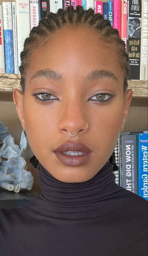 Septum Piercing And Nose Piercing, Closed Septum Piercing, Ethereal Makeup Black Women, Willow Smith Style, Makeup Alternative Grunge, Ethereal Black Women, Earring Placement, Brow Piercing, Box Dreads