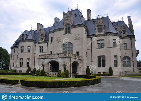 Ochre Court, Salve Regina University, Newport, Rhode Island, USA Editorial Stock Photo - Image of institute, building: 190241748 Salve Regina University, Salve Regina, History Research, Newport Rhode Island, Historic Buildings, Rhodes, Rhode Island, Newport, Photo Image