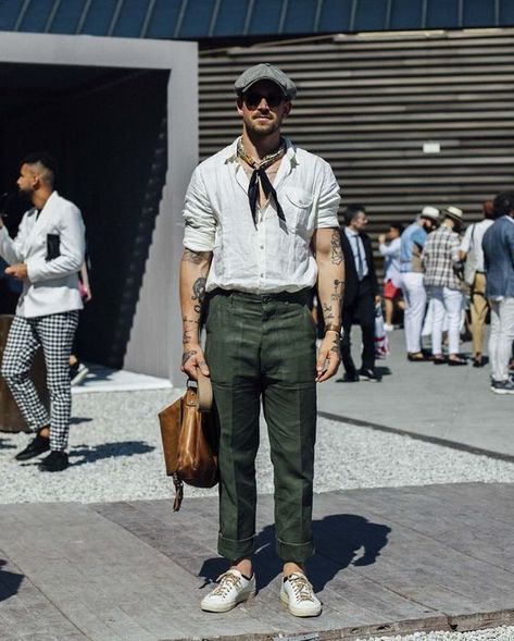 Men Fashion Trends, Mens Scarf Fashion, Masculinity Quotes, Fashion Trends Fall, Gus Gus, Fresh Clothes, Quotes Empowering, Men Streetstyle, Streetwear Outfit Ideas