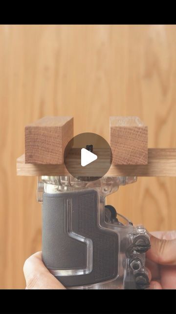 Router Jigs Woodworking, Wooden Craft Ideas, Router Ideas, Router Jigs, Woodworking Tricks, Diy Carpentry, Diy Router, Router Jig, Carpentry Diy