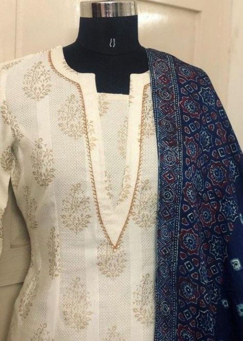 #Kurtaneckdesign #Kurta #neck #design #Kurtaneck #designs #neckdesign #Kurtaneckdesigngirl Shalwar Kameez Neck Designs For Women, Stitching Ideas For Kurtis Neck Design, Yolk Designs For Kurtis, Kurta Neck Design Latest Cotton, Neck Designs For Suits Latest Neck Designs For Suits, Kurti Sleeve Designs, New Latest Neck Design For Suit, Latest Indian Suits, Neck Design Ideas