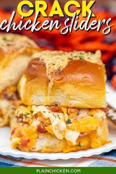 March Madness Party Food, Sliders Appetizers, Ranch Butter, Superbowl Party Appetizers, Plain Chicken Recipe, Bbq Chicken Dip, Sliders Recipes Chicken, Zesty Ranch, Hawaiian Sweet Rolls