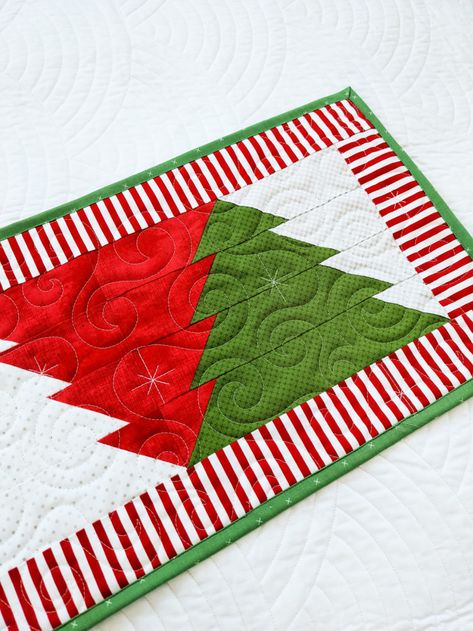 Make it Modern – Christmas Tree Table Runner Free Tutorial – Riley Blake Designs Christmas Tree Table Runner, Tree Table Runner, Christmas Table Runner Pattern, Free Sewing Patterns For Beginners, Quilted Table Runners Christmas, Christmas Tree Table, Table Runner Tutorial, Table Runners Patterns, Christmas Quilt Blocks