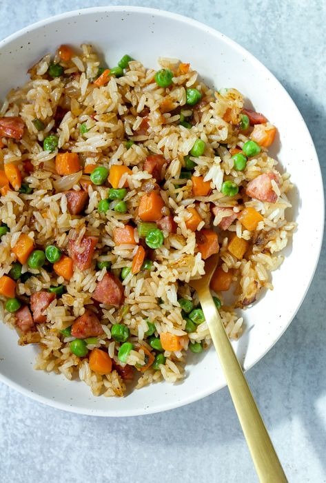 Fried Rice For One (Without Egg) | One Girl. One Kitchen. Fried Rice Without Egg, Fried Rice For One, Chinese Rice Recipe, Quick Stir Fry Recipes, Easy Fried Rice, Making Fried Rice, Leftover Rice, Quick Meal, Cooked Veggies