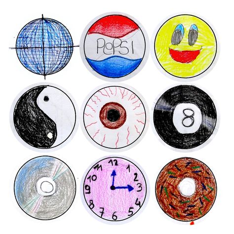 To begin with my pupils of Year7, I gave them just an empty circle and everyone filled the shape with   different textures and picture... Converse Drawing, Circle Doodles, Shapes Lessons, Art Handouts, Kindergarten Projects, Teaching Drawing, Creative Circle, Circle Drawing, Year 5