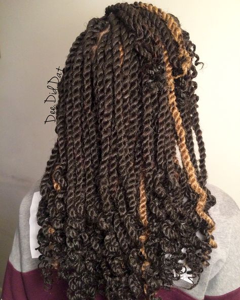 Marley twists w/ curled tips . Protective styles by @dee.did.dat on instagram ! Sengelese Twist With Curly Ends, Marley Twists With Curls, Mid Length Marley Twists, Color 30 Marley Twists, Senaglese Twist Curly Ends, Burgundy Marley Twists, Small Marley Twists, Purple Marley Twist, Curled Ends