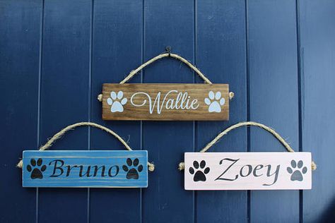 Dog Name Sign, House Name Signs, Mobile Workbench, Dog Rooms, Wood Dog, Pet Name, Pet Signs, Dog Runs, Dog Decor