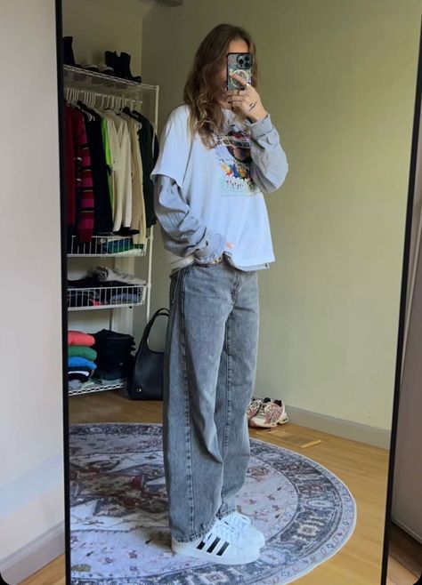 Masc Women Outfits Winter, Trader Joe’s Outfit, Girly Masc Outfits, Layered Baggy Outfits, Masc Outfits For Women Winter, Oversized Comfy Outfits, Masc Fall Outfits For Women, Steezy Outfits, Anna Shumate Outfits