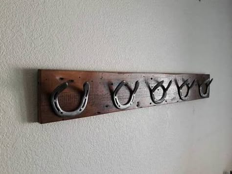 Wood Coat Hanger, Horseshoe Crafts Projects, Horseshoe Projects, Western Stuff, Barn Storage, Horseshoe Decor, Barn Coat, Horseshoe Crafts, Barrel Stave