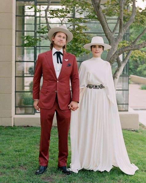 All Posts • Instagram Tulsa Wedding, Bush Wedding, Frank Lloyd Wright Homes, Oklahoma Wedding, Sophia Bush, Western Chic, Vogue Australia, Tree Hill, One Tree Hill