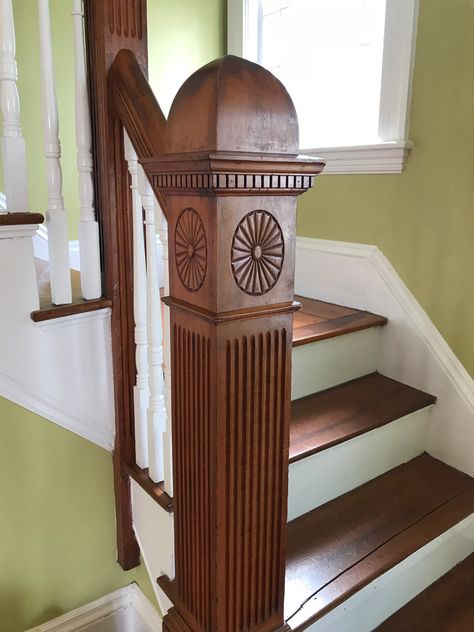 Victorian Newel Post Victorian Newel Post, Homes Architecture, Antique Architecture, Staircase Railing, Staircase Railing Design, Handrail Design, House Staircase, Lamp Posts, Harbor House